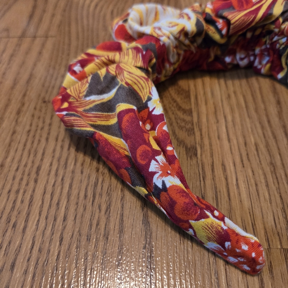 Fly By Night Crown Floral Headband Scrunchie Hair Accessory Artisan Boho Classic - Picture 3 of 8
